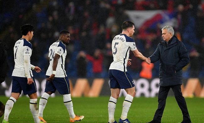 防守端连续抢断，节奏被带飞